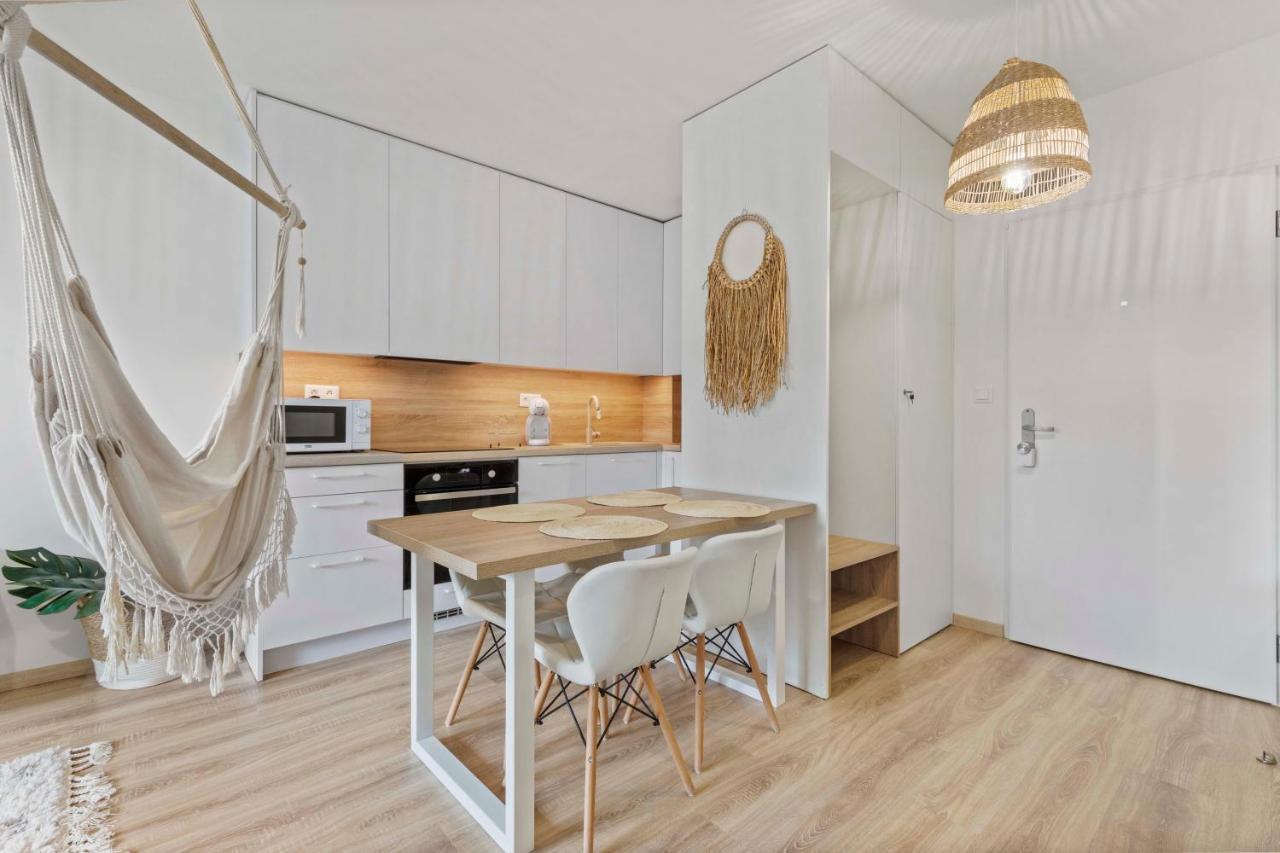 Lam Boho - Ac - Balcony Apartment *